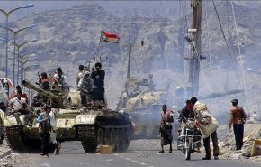 ازمة سعودية اماراتية تعصف بجنوب اليمن 