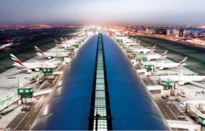 تعليق دخول حاملي الإقامة السارية الى الامارات
