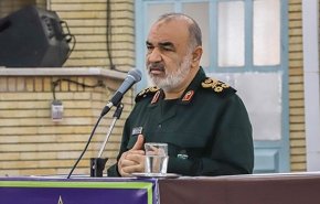 سلامي: سنجتاز المرحلة الصعبة بفضل حكمة قائد الثورة وعزيمة الشعب
