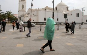 اعتقال عروسين جزائريين.. ونقل المدعوين إلى الحجر الصحي!