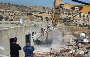 الاحتلال يهدم منازل فلسطينية بالضفة 