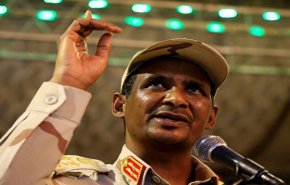 حميدتي يعلن عن 'انقلاب' نفذه ضباط تابعون للبشير..