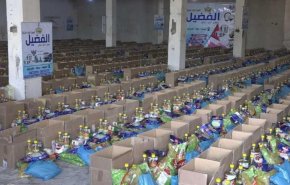 تلبية لنداء المرجعية، توزيع سلات غذائية لعوائل الموصل