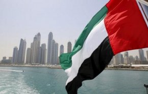 الامارات تعلن تمديد تعليق دخول حاملي الإقامة السارية

