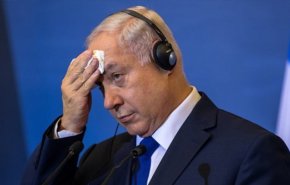 شاهد.. فضيحة نتنياهو امام وزراء كيان الاحتلال 