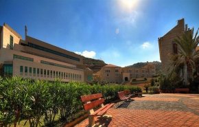 الجامعة اللبنانية الاميركية (LAU) تعدل شروط القبول 