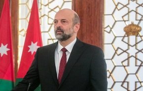 الرزاز: سنصل إلى كل مواطن محتاج أينما كان
