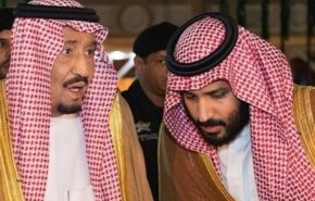 الملك سلمان وولي عهده يعزلان نفسيهما قرب البحر الاحمر!