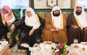 أين الدعاة السعوديون مما يجري في المملكة؟!