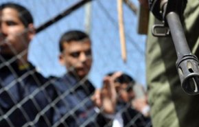 حماس تعلن باستمرارها في النضال بكل الوسائل من أجل تحرير الأسرى
