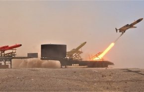 تسليم 3 أنواع من الطائرات المسيرة الى الجيش الايراني