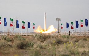 شاهد.. إطلاق القمر 