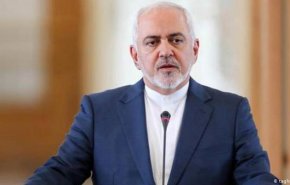 ظریف: القوات الامريكية تستفز قواتنا في الخليج الفارسي