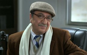الفنان السوري دريد لحام یرد علی اشاعات منسوبة إليه