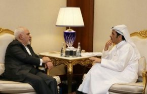 ظريف يبحث مع نظيره القطري تطورات افغانستان