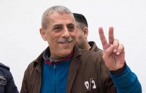 الاحتلال يُجدد العزل الانفرادي بحق الأسير الفلسطيني وليد دقة