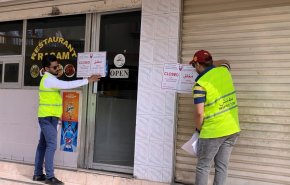 الجزائر تعيد إغلاق الأنشطة التجارية بسبب ارتفاع  إصابات كورونا