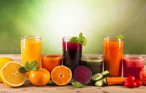 اشربوا العصير الطازج وليس المحلى في الافطار