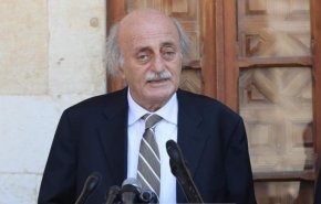 جنبلاط بعد لقائه عون: نطالب بتنظيم الخلاف مع التيار الوطني الحر وتحسين العلاقة
