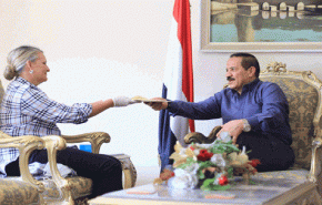 اليمن يسلم غراندي رسالتين لغوتيريش ولوكوك بخصوص كورونا