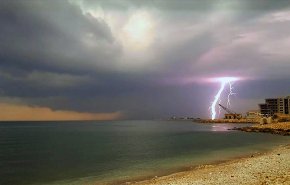الحرارة معتدلة وأمطار رعدية فوق مناطق سوريا الساحلية