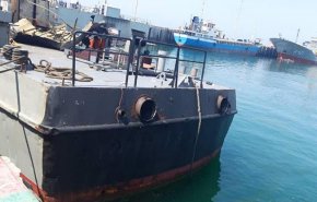 شاهد.. أول فيديو للفرقاطة الايرانية بعد تعرضها لحادث في سواحل جاسك