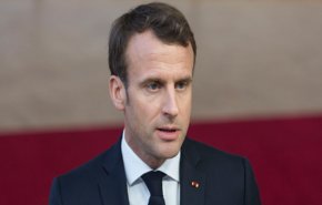 الجزائر تستدعي السفير الفرنسي بسبب هذه الصورة!