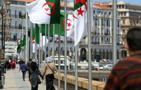 الجزائر تستدعي سفير المغرب احتجاجا على وصفها بـ