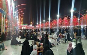 بالصور.. بين الحرمين في كربلاء الان