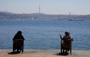 تركيا.. تراجع للوفيات اليومية بفيروس كورونا 