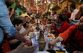 5 أطعمة تبقيك رطبا وتحميك من العطش خلال الصيام