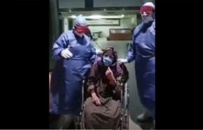شاهد.. مريضة عمرها 85 عاما تشفى من كورونا في مصر