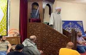 خطباء صلاة العيد في لبنان: للتمسك بخيار المقاومة في عيد التحرير