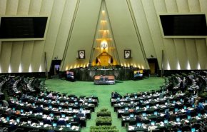 شاهد: أبرز أعمال الجلسة الأولى لمجلس الشورى الاسلامي