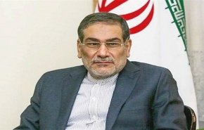 شمخاني: الحمقى الذين سعوا لمحاصرة ايران باتوا محاصرين