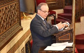 خميس يعلق على قانون قيصر ويحدد طريقة هزيمته