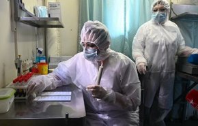 علماء أكسفورد يطلقون ’إعلانا مثيرا’ عن ’اختراق هام’ في علاج كورونا!