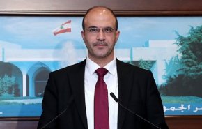 تغريدة صباحية لوزير الصحة.. ’أطباء لبنان عذراً’
