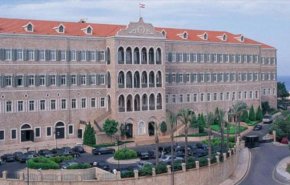 نقابة الصيارفة في لبنان: تم الاتفاق على ضخ الدولارات لتلبية حاجات المواطنين