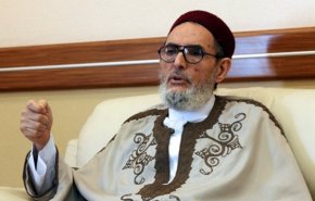 مفتي ليبيا يحرّم شراء السلع من ثلاث دول عربية!