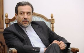 عراقجي يبحث مع نظيره الياباني سبل التعاون بمجال مكافحة كورونا