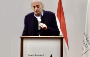 جنبلاط: لبنان مستهدف  من قبل دول خارجية