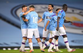 بالفيديو.. مانشستر سيتي يهز شباك أرسنال بثلاثية رائعة