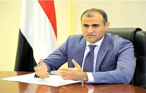 مسؤول في حكومة هادي يهاجم بشدة اتفاق الرياض و'الانتقالي'