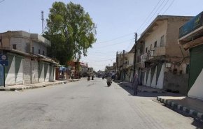 شاهد..ردة فعل اهالي تل أبيض بالرقة حيال بيع مادة الخبز بالليرة التركية 