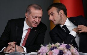 ماكرون: تركيا تدير لعبة خطيرة في ليبيا