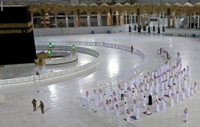 السعودية تخسر 12 مليار دولار بعد الغائها حج هذا العام