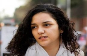 حبس الناشطة المصرية سناء سيف 15 يوما لهذه الاسباب..
