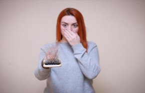 منتج طبيعي بسيط يعالج مشكلة تساقط الشعر