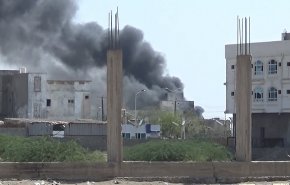 تحالف العدوان يقصف بالمدفعية مناطق بالحديدة بعد غارات جوية